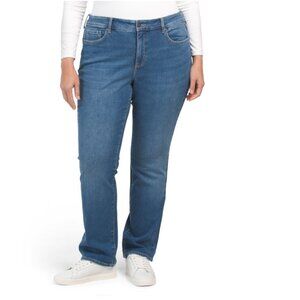 NYDJ  Straight Jean. SALE